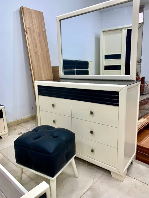 Fabrication des chambres à coucher en bois hêtre