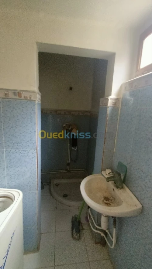 Location Appartement F2 Alger Bir mourad rais