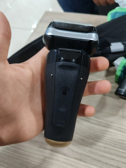Tondeuse braun série 9 pro + rasoir électrique pour homme
