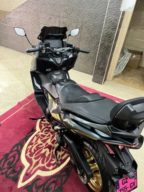 Yamaha cart gris safia Qr Tmax 562 2023