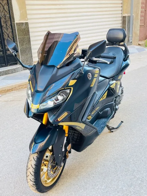 Yamaha cart gris safia Tmax 562 2023