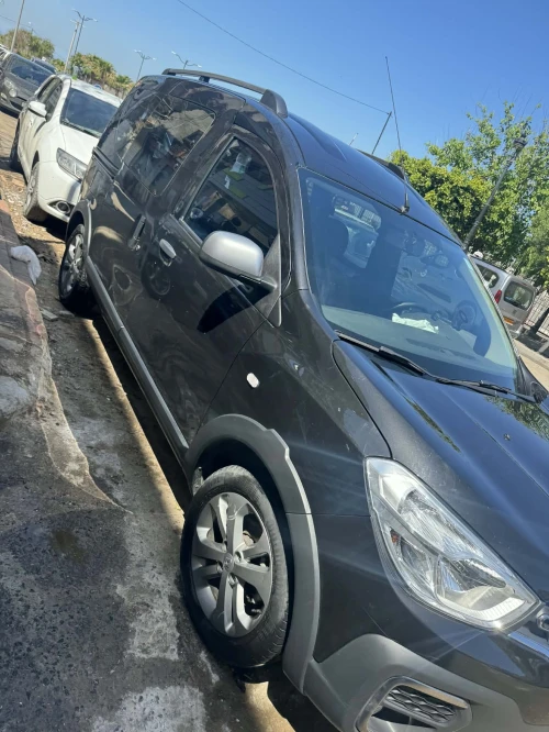 Renault Kangoo stepway 2024 