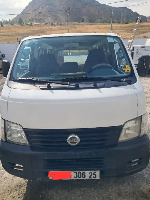 Nissan Urvan e 25 2006