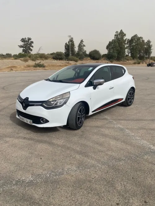 Renault Clio 4 2014 Exception