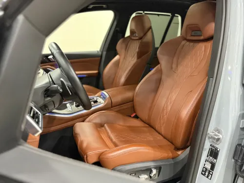 BMW X5 2025 M sport 7 places