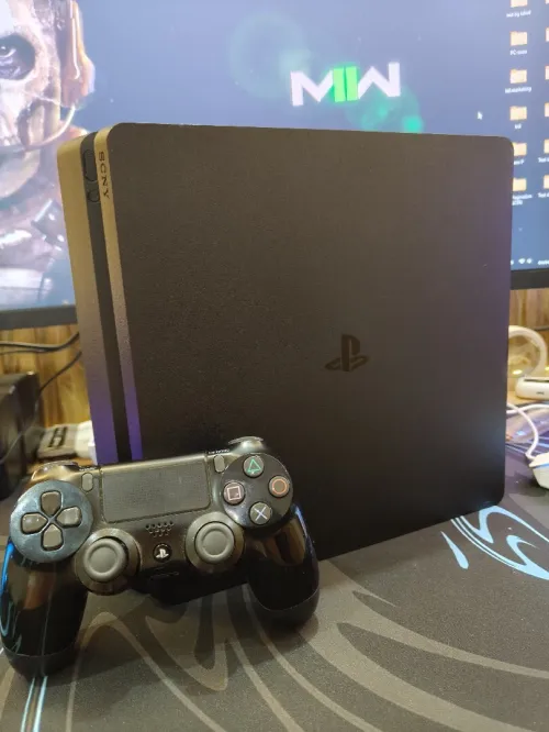 Ps4 slim 13.04
