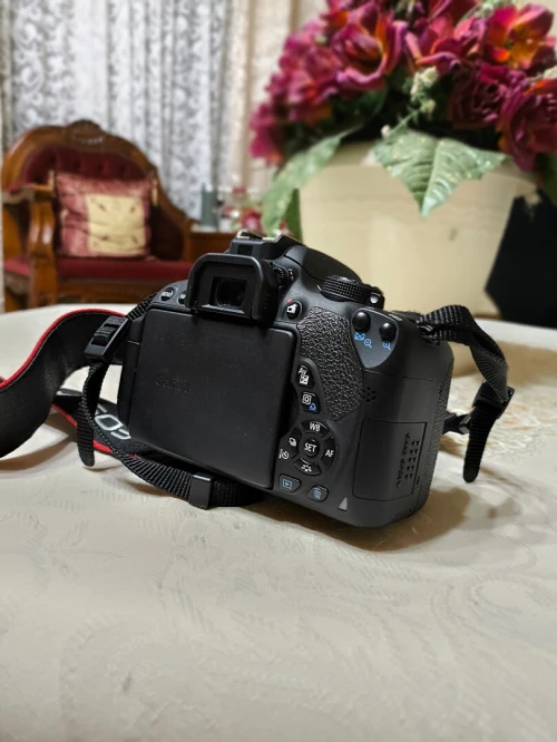 Canon 700D 10/10