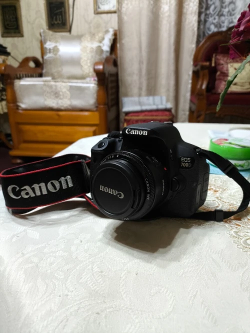 Canon 700D 10/10