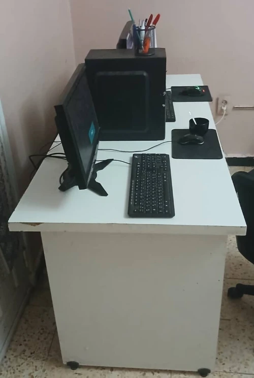مكتب جميل