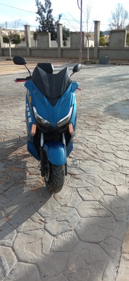 Yamaha X-max 2017