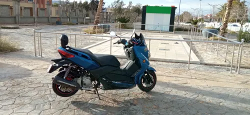Yamaha X-max 2017