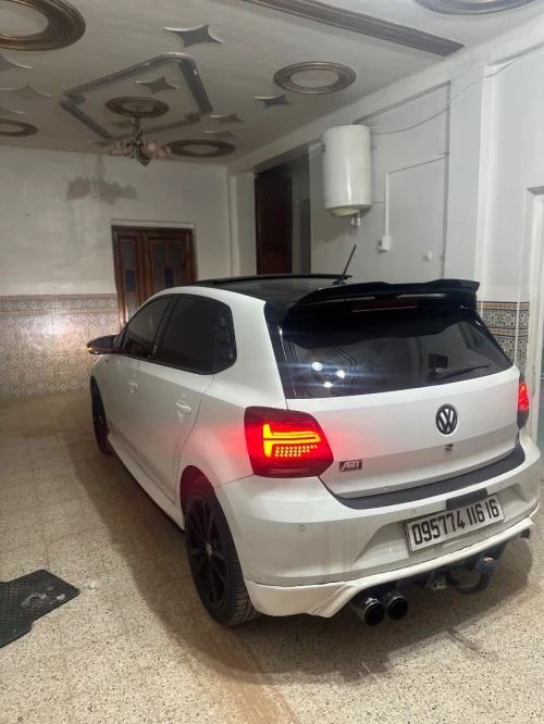 Volkswagen Polo 2016 La carat