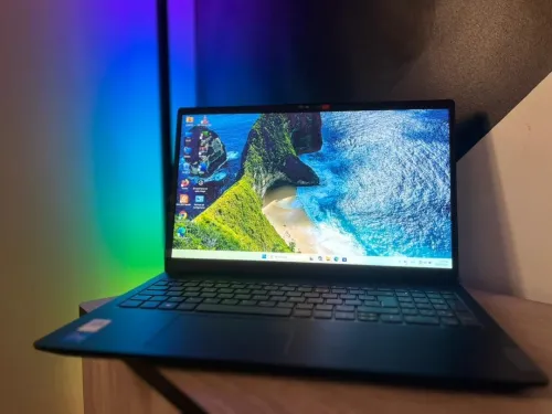 Lenovo V15 G4 IRU