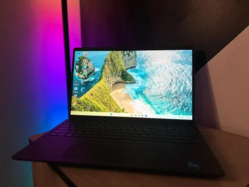 Dell Inspiron 15 3520