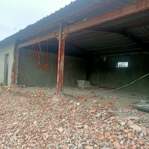 Vente Local Boumerdès Larbatache