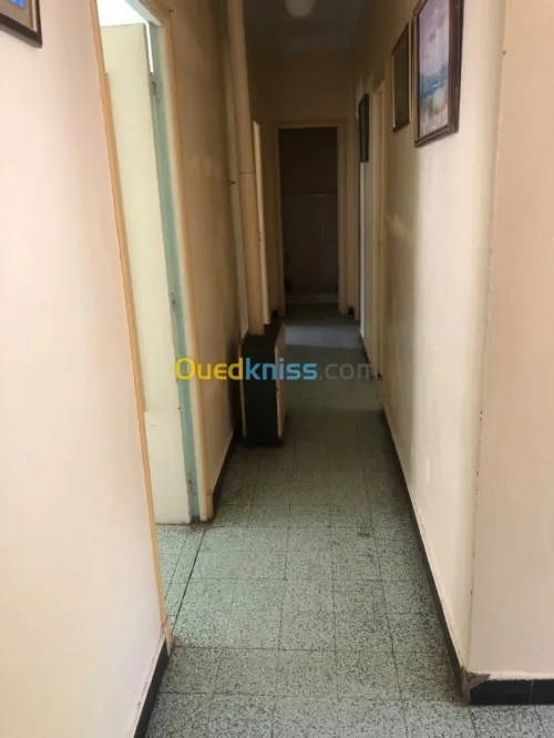 Vente Appartement Niveau de villa F4 Mascara Mascara