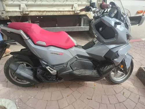 sym husky adv 2025