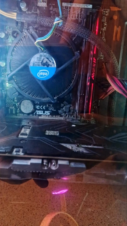 GTX 1050 TI , i5-6500 , 8GB RAM DDR4 (4+4)Rgb , PSU 400W