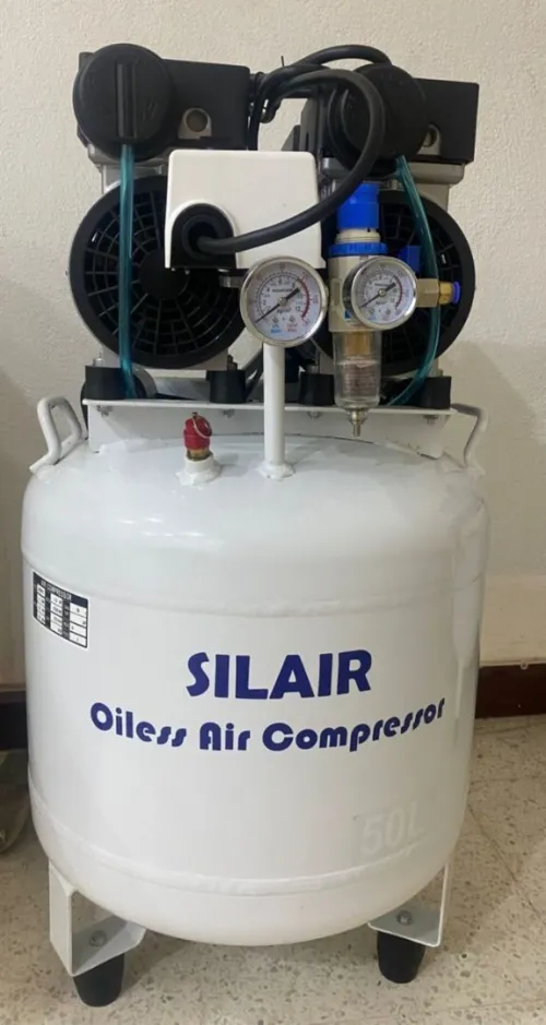 Compresseur à air, sans huile, silencieux, 50L à 02 moteurs 1100 W 1500 W
