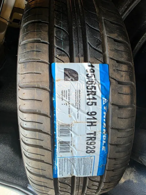 Pneu 195/65R15 TRIANGLE NEUF