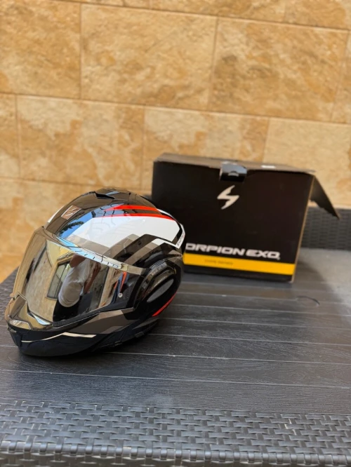 Casque scorpion exo tech evo