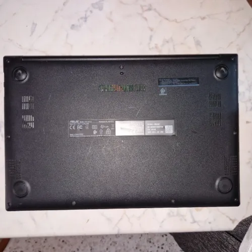 Asus vivobook 14