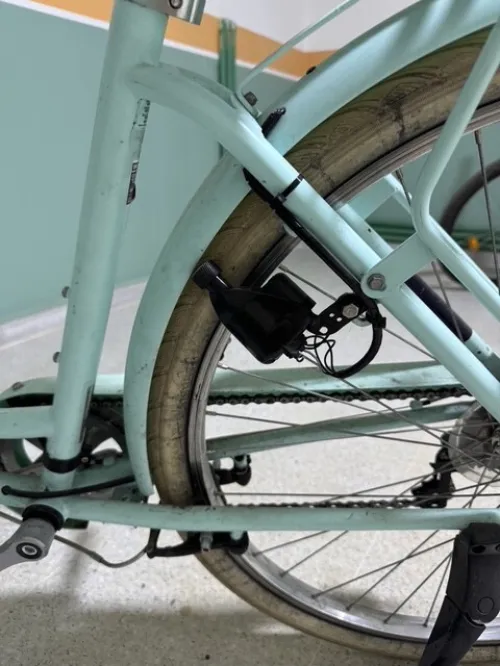 Vélo de ville B-TWin elops 520 pour adule en bon état