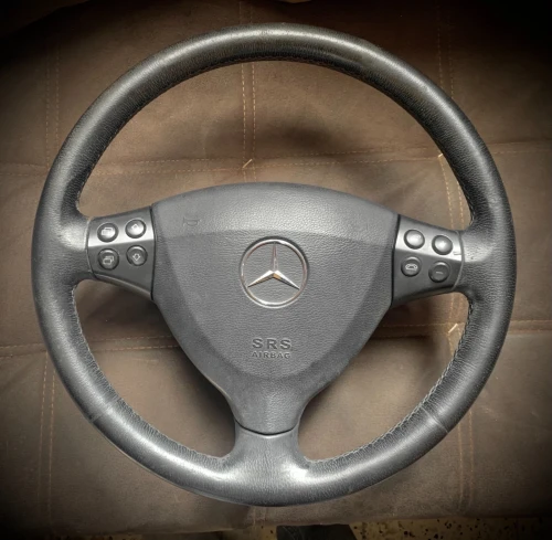 Volant MERCEDES 