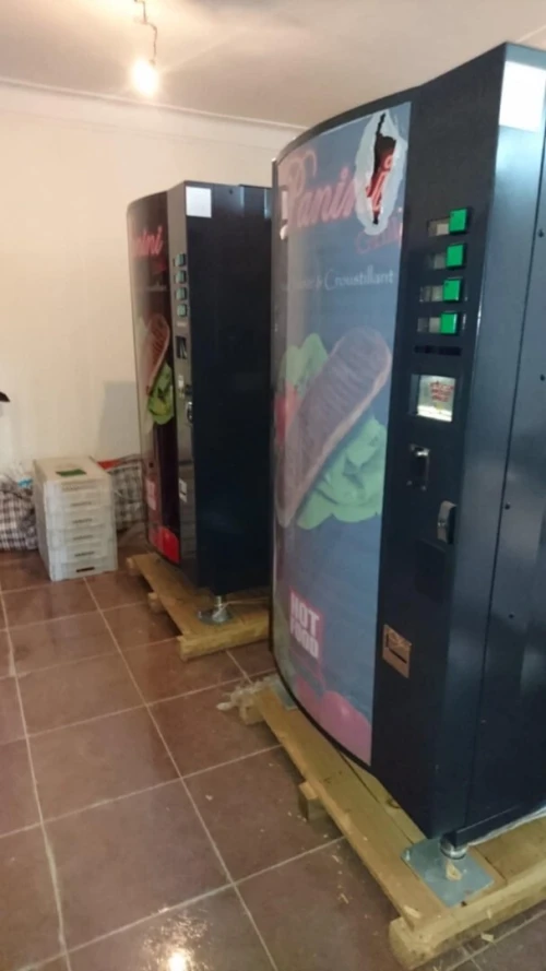 Distributeur panini 