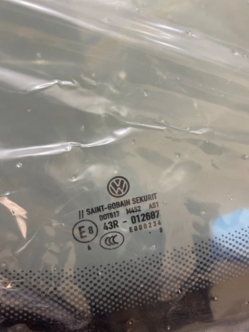 PARE BRISE VOLKSWAGEN GOLF 8 ORIGINALE VAG