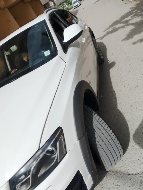 Audi Q5 2012 Off Road