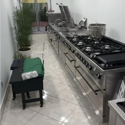 Matériel de grande cuisine