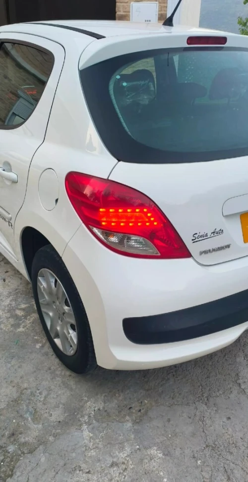 Peugeot 207 2013 207