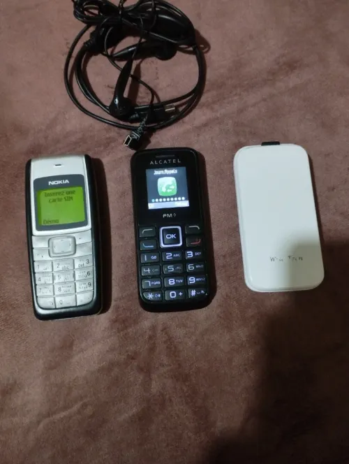 Nokia 1110i . Alcatel . wise tech A4 