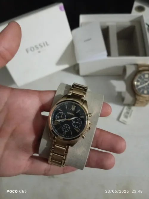 Montres Fossil Homme & Femme ORIGINALES Neuves en boîte Livraison disponible