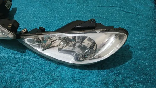 phare Peugeot 206 phase 2