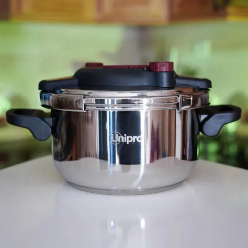 Cocotte Minute Autocuiseur Inox 4 Litres Avec Minuterie - Compatible Tous Feux avec Ouverture Facile - UniPro