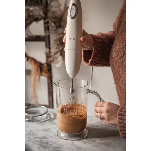 Bras Mixeur Plongeant SMEG 3en1 700W avec Accessoires Inclus - Esthétique Années 50 Créme