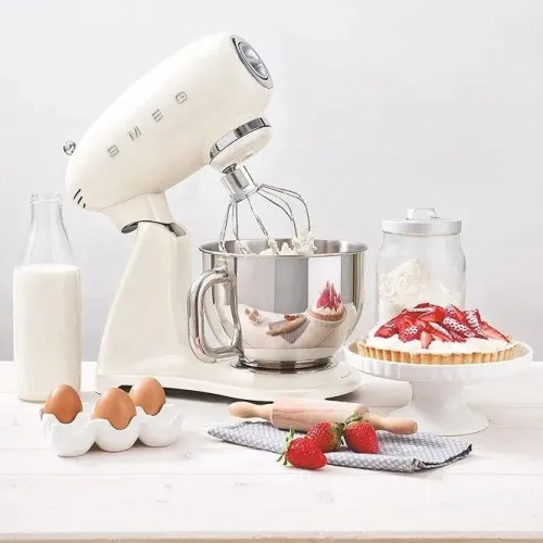 Pétrin Pâtissier SMEG 800W Bol 4.8L 10 Vitesses Multifonctions - Esthétique Années 50 Créme -