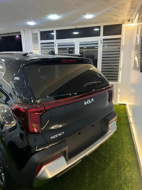 Kia Sonet  2025 Premium
