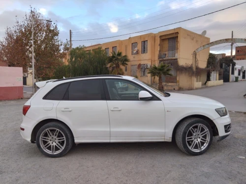 Audi Q5 2011 S Line Pack Tech