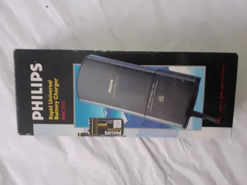 Philips  Rapid Universal Battery   Charger 10 Hours Auto Stop      PNC:  512