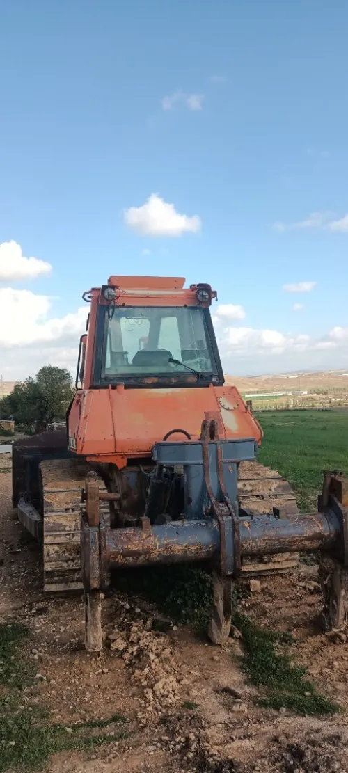 Fait Hitachi D180 2000