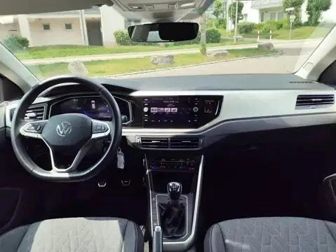 Volkswagen Polo 2023 