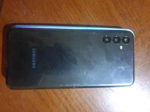 Samsung M13