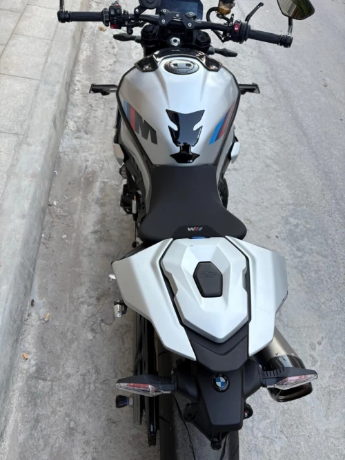 BMW M1000 R 