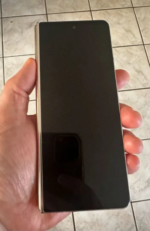 Samsung galaxy z fold5 SM-F946B/DS 256/12gb