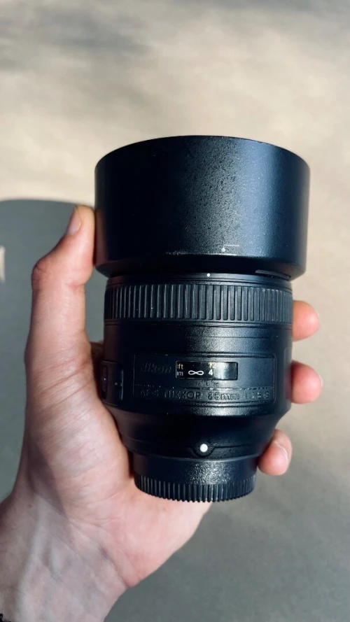 Nikon 85mm F1.8