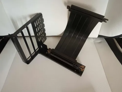 CABLE RISER ARES PCI-E 4.0 X16 170MM + SUPPORT GPU VERTICAL