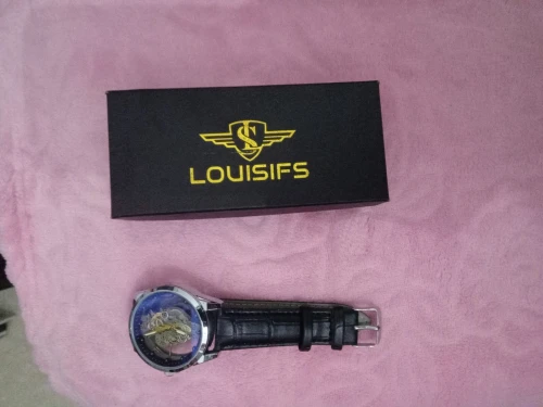 Montre louisifs